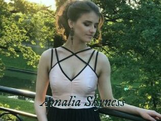 Amalia_Shyness