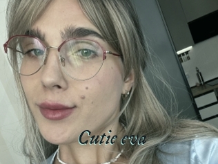 Cutie_eva