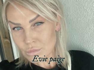 Evie_paige