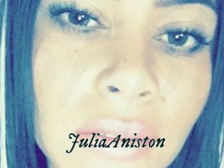 Julia_Aniston