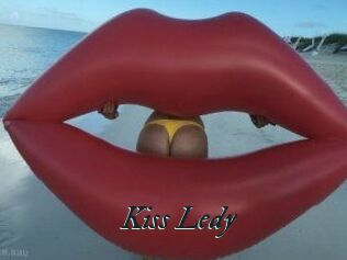 Kiss_Ledy