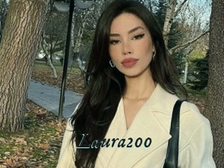 Laura200