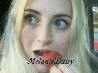 Melanie_Daisy