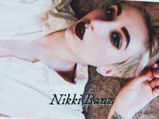 Nikki_Banz