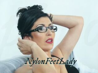 NylonFeetLady