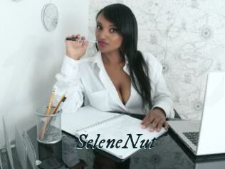 SeleneNut